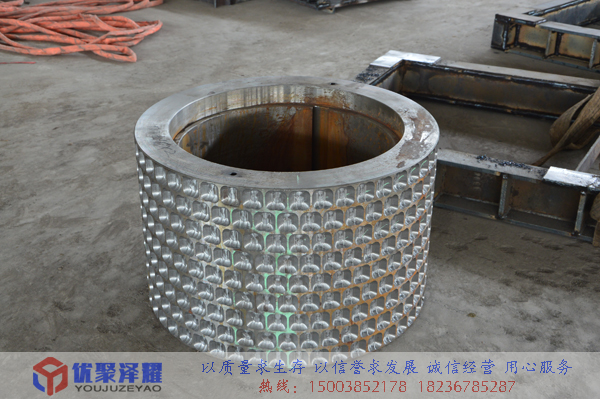 壓球機(jī)模具對(duì)壓球機(jī)成品球質(zhì)量影響的論述